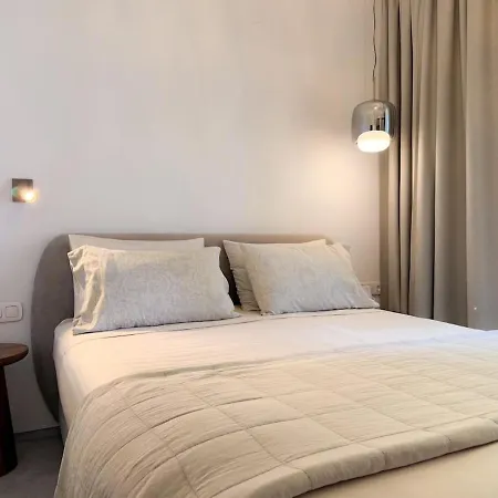 Theleria Luxury Living - Beachfront Mola Kalyva