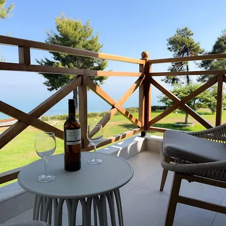 Theleria Luxury Living - Beachfront Casa vacanze Mola Kalyva