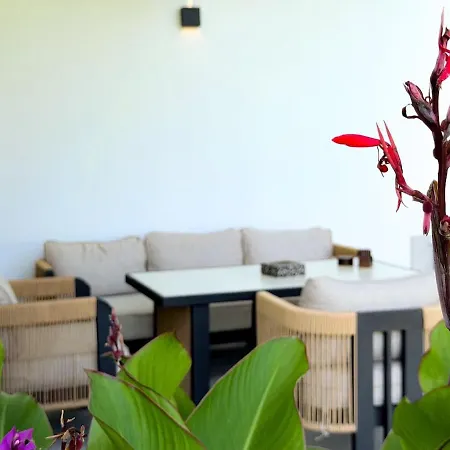 Theleria Luxury Living - Beachfront Casa vacanze